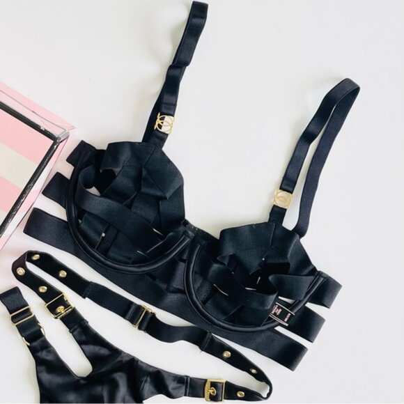 32C XS Victoria’s Secret black harness bra set - Picture 4 of 9